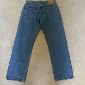 Levis 505 jeans